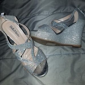Silver wedges